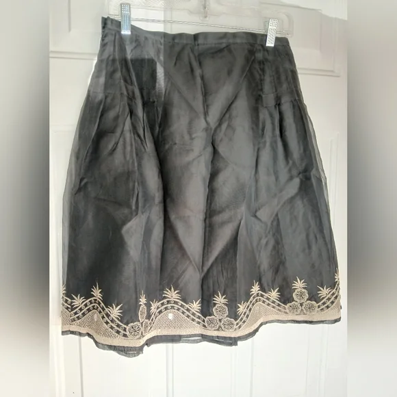 Carole Little 100% silk skirt Black & Gold beads with embroidery Size 6 EUC - Picture 5 of 9